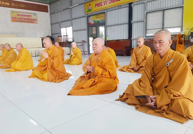 Tăng Ni các xã Củ Chi, Tân An Hội, Thái Mỹ, An Nhơn Tây, Nhuận Đức, Phú Hòa Đông, Bình Mỹ Bố-tát tập trung mỗi tháng một kỳ vào ngày mùng 1 Âm lịch tại chùa Pháp Thành