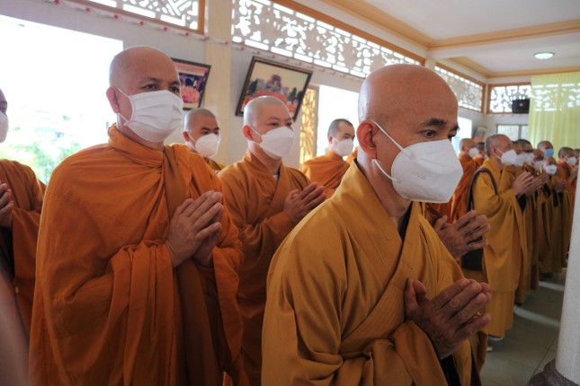 Chư tôn đức Ban Trị sự Phật giáo TP.HCM, Hệ phái Khất sĩ đồng tâm hộ niệm