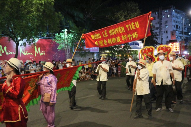 Hân hoan mừng Tết Nguyên tiêu