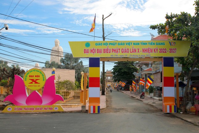 Rực rỡ sắc màu hân hoan chào mừng Đại hội Phật giáo tỉnh lần thứ X Rực rỡ sắc màu hân hoan chào mừng Đại hội Phật giáo tỉnh lần thứ X