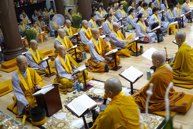 Đạo tràng trang nghiêm Đạo tràng trang nghiêm