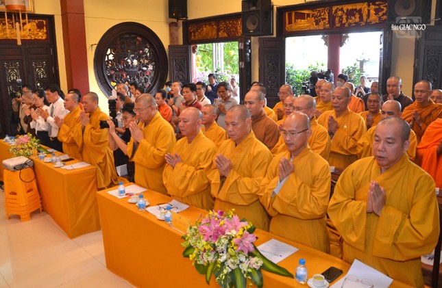 Niệm Phật cầu gia hộ