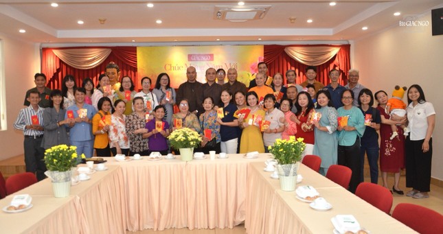 Không khí vui tươi và ấm cúng trong ngày họp mặt tân niên Giáp Thìn 2024