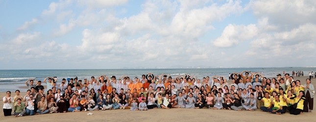 Yêu thương lắng đọng trong phút giây này Yêu thương lắng đọng trong phút giây này