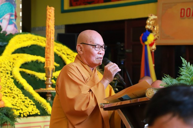 Hòa thượng Thích Thiện Nghĩa đọc Diễn văn Phật đản Phật lịch 2568 của Trưởng lão Hòa thượng Thích Thiện Nhơn Hòa thượng Thích Thiện Nghĩa đọc Diễn văn Phật đản Phật lịch 2568 của Trưởng lão Hòa thượng Thích Thiện Nhơn