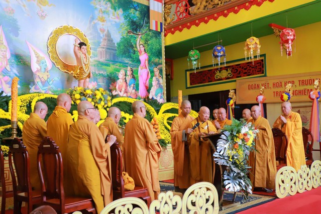 Hòa thượng Thích Như Tín tuyên đọc Thông điệp Đại lễ Phật đản Phật lịch 2568 của Đức Pháp chủ GHPGVN Hòa thượng Thích Như Tín tuyên đọc Thông điệp Đại lễ Phật đản Phật lịch 2568 của Đức Pháp chủ GHPGVN