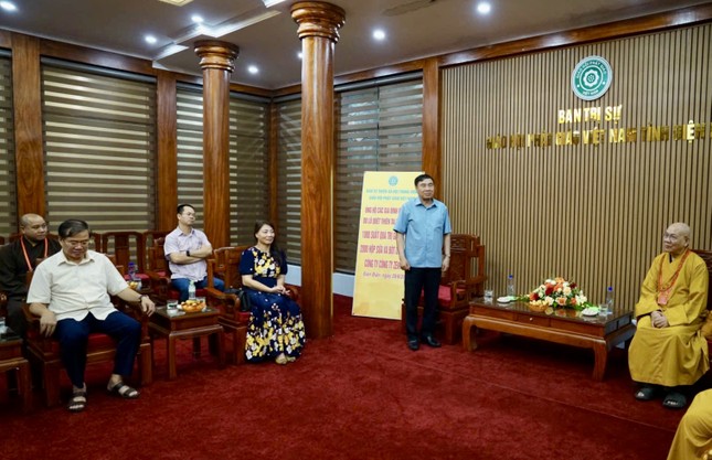 Bí thư tỉnh Điện Biên phát biểu, tri ân phái đoàn Ban Từ thiện xã hội T.Ư GHPGVN