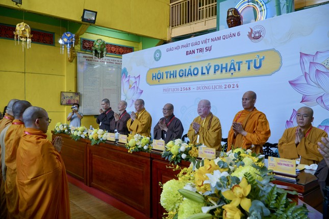 Niềm hỷ lạc tại điểm thi giáo lý chùa Tuyền Lâm, Q.6