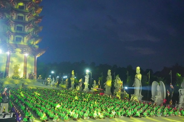 3.000 trại sinh tham gia Hội trại Tuổi trẻ và Phật giáo chủ đề Tự hào dân tộc – Tri ân báo ân lần 15