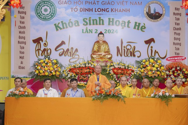 Hòa thượng Thích Đồng Quả ban đạo từ