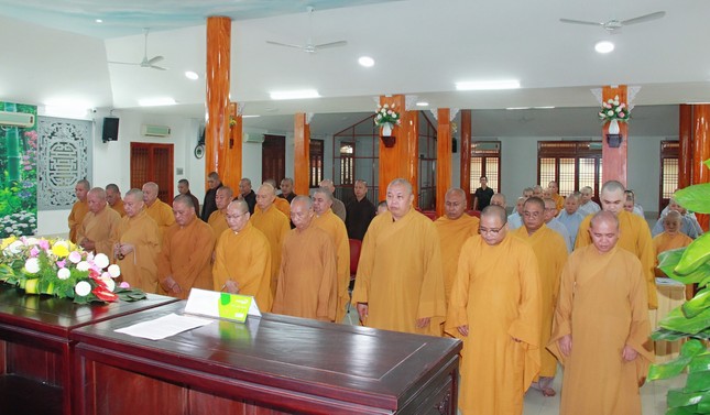 Phút mặc niệm tưởng nhớ Tổng Bí thư Nguyễn Phú Trọng Phút mặc niệm tưởng nhớ Tổng Bí thư Nguyễn Phú Trọng