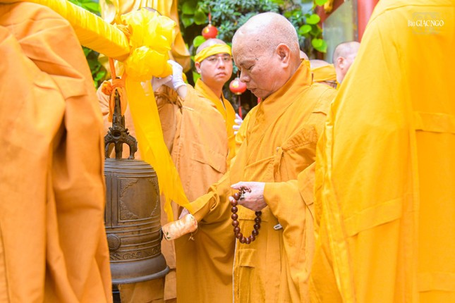 Hòa thượng Thích Thiện Minh chấp chung lệnh