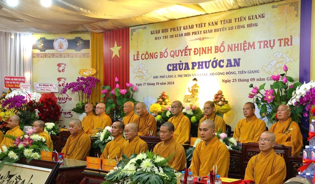 Chư tôn giáo phẩm chứng minh Chư tôn giáo phẩm chứng minh