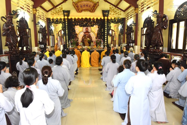 Khóa lễ cúng ngọ Khóa lễ cúng ngọ