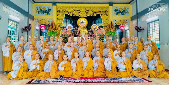 Điểm an cư tại chỗ chùa Thiền Quang (chư Ni Bắc tông) có 54 hành giả Điểm an cư tại chỗ chùa Thiền Quang (chư Ni Bắc tông) có 54 hành giả