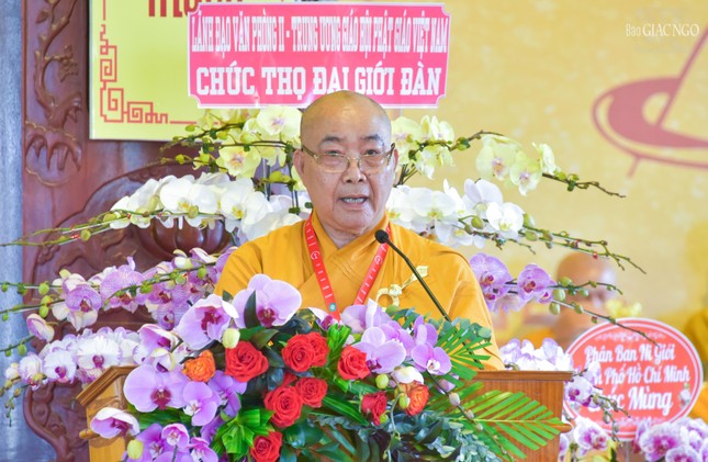 Hòa thượng Thích Minh Nhật phát biểu khai mạc