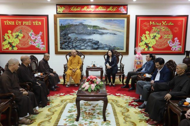 Ban Trị sự GHPGVN tỉnh Phú Yên thăm và chúc tết lãnh đạo Tỉnh ủy Ban Trị sự GHPGVN tỉnh Phú Yên thăm và chúc tết lãnh đạo Tỉnh ủy