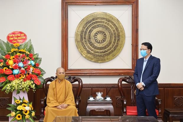 Ông Dương Văn Lượng, Phó Chủ tịch UBND tỉnh Thái Nguyên phát biểu Ông Dương Văn Lượng, Phó Chủ tịch UBND tỉnh Thái Nguyên phát biểu