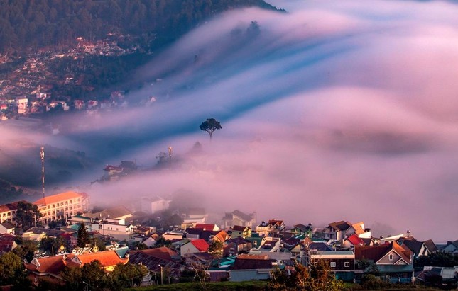 Dải lụa - Ảnh: Trần Ngọc Anh