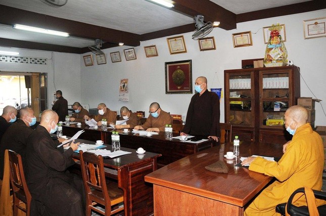 Quang cảnh buổi họp Quang cảnh buổi họp