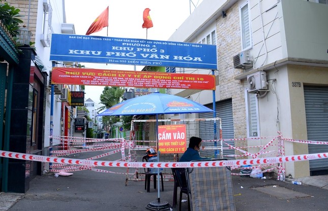 Sài Gòn những ngày giãn cách theo Chỉ thị 16 - Ảnh: Bảo Toàn