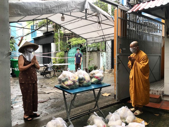 Ban vui cứu khổ Ban vui cứu khổ