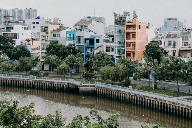 Một góc đường Hoàng Sa khác lạ hơn mọi khi