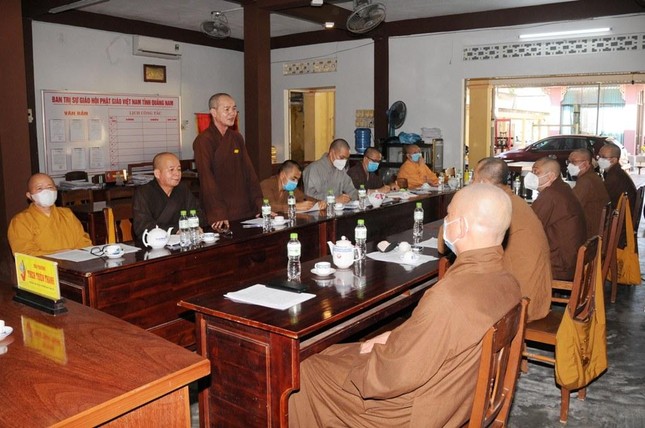 Chư tôn đức đóng góp ý kiến Chư tôn đức đóng góp ý kiến