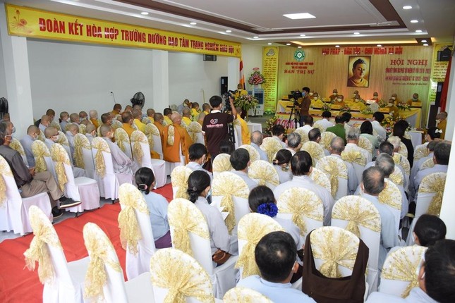 Quang cảnh hội nghị