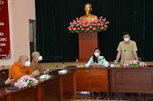 Ông Vũ Ngọc Tuất, Bí thư Quận ủy phát biểu