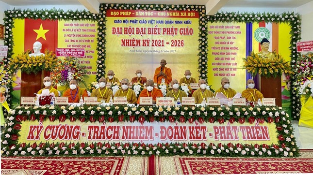 Hòa thượng Đào Như ban đạo từ Hòa thượng Đào Như ban đạo từ