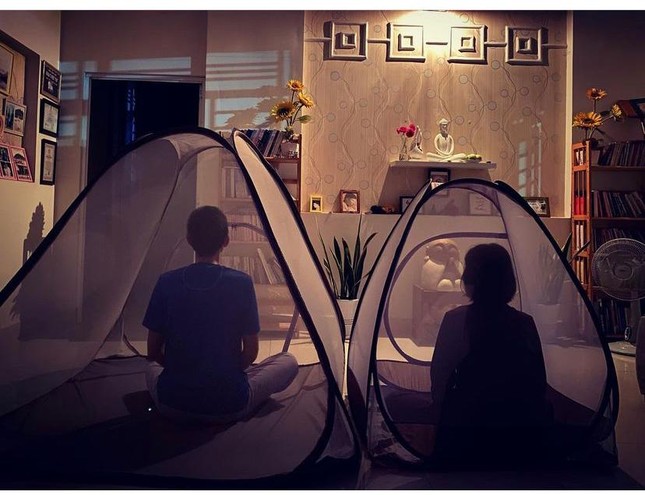 Ngồi bình yên cùng thầy và đại chúng trước và sau khi lên lớp dạy online Ngồi bình yên cùng thầy và đại chúng trước và sau khi lên lớp dạy online