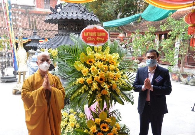 Ban Tôn giáo TP.Hải Phòng tặng hoa chúc mừng đại hội Ban Tôn giáo TP.Hải Phòng tặng hoa chúc mừng đại hội