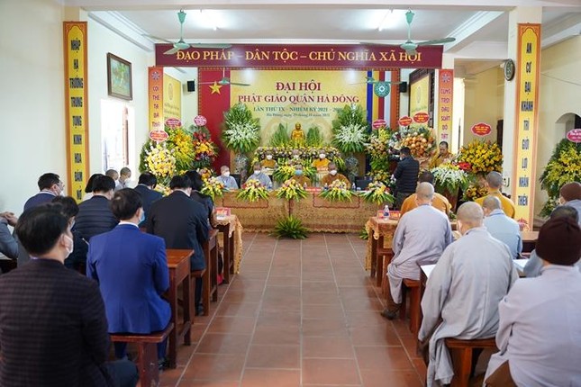 Quang cảnh đại hội