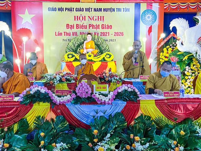 Hòa thượng Thích Huệ Tài ban đạo từ