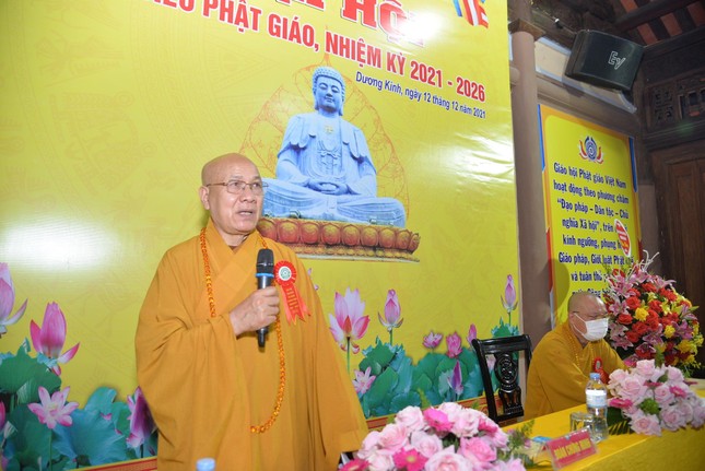 Hòa thượng Thích Quảng Tùng ban đạo từ