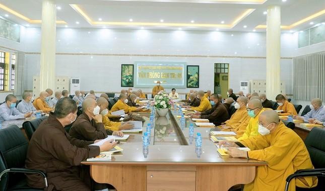 Phiên họp của Ban Thường trực Ban Trị sự Phật giáo tỉnh Bình Dương vào ngày 4-12