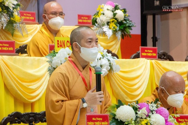 Thượng tọa Thích Quang Thạnh đóng góp ý kiến