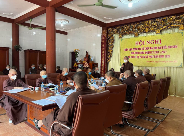 Quang cảnh phiên họp