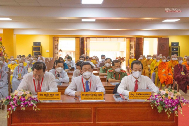 Đại biểu chính quyền tham dự đại hội