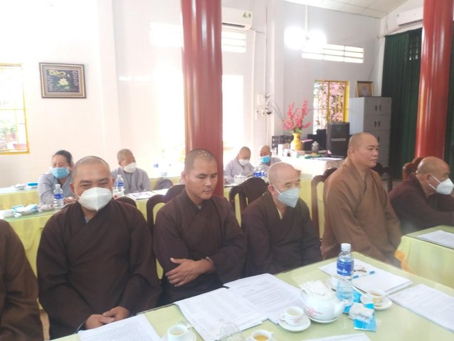 Chư Tăng Ni, Phật tử tham dự cuộc họp Chư Tăng Ni, Phật tử tham dự cuộc họp