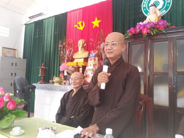 Đại đức Thích Pháp Thông phát biểu khai mạc Đại đức Thích Pháp Thông phát biểu khai mạc