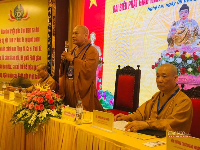 Hòa thượng Thích Thiện Nhơn ban đạo từ