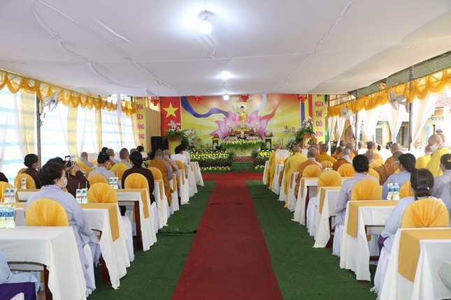 Quang cảnh buổi lễ Quang cảnh buổi lễ