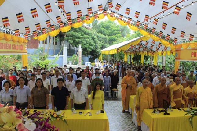 Phút nhập từ bi quán tưởng niệm chư lịch đại Tổ sư