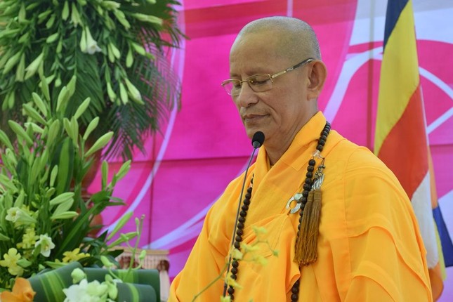 Hòa thượng Thích Hải Tạng tuyên đọc Thông điệp Phật đản Phật lịch 2566 của Đức Quyền Pháp chủ GHPGVN