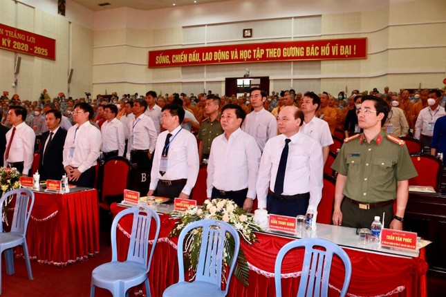 Đại biểu chính quyền tham dự đại hội Đại biểu chính quyền tham dự đại hội