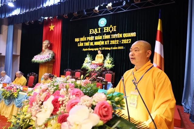 Đại đức Thích Thanh Tân đã đọc báo cáo tổng kết