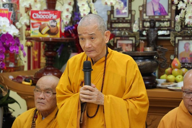 Hòa thượng Thích Thanh Hùng ban đạo từ Hòa thượng Thích Thanh Hùng ban đạo từ