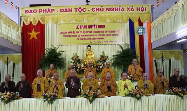 Niệm Phật cầu gia hộ